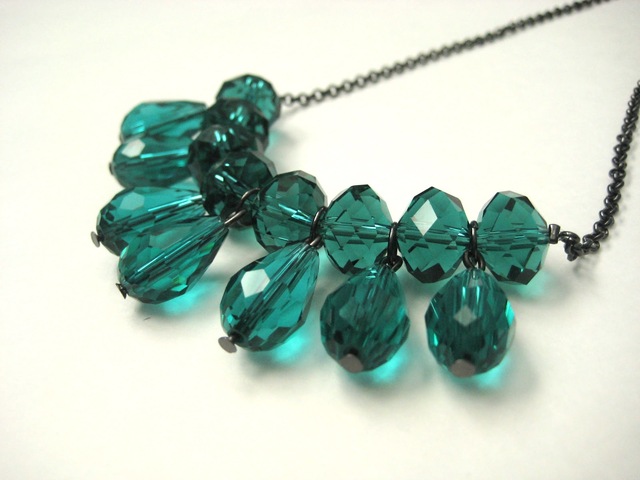 how to remake a necklace at home