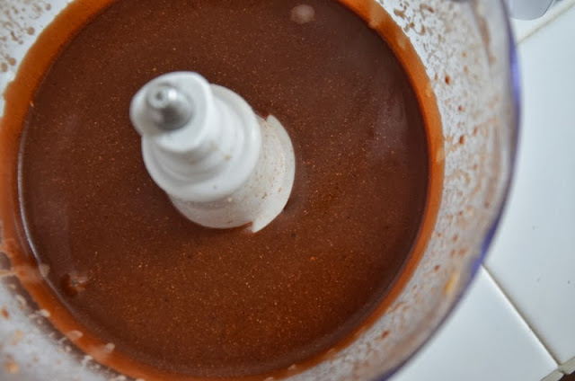 Healthy Homemade Nutella (sugarless and vegan)