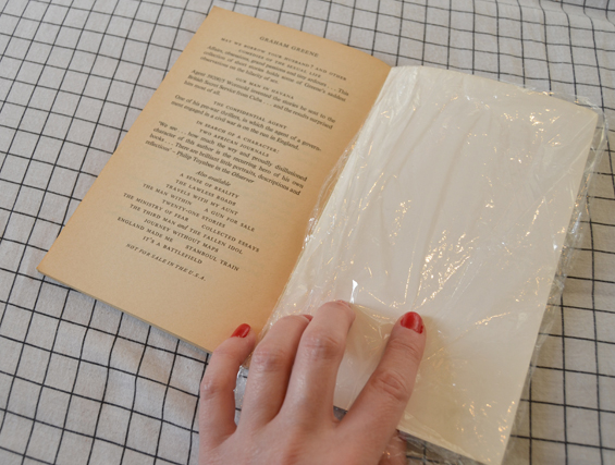 DIY2 ideas ways what to do with old book vintage home inspiration shabby chic fun project kids children bedroom office nursery accessories decoration gift